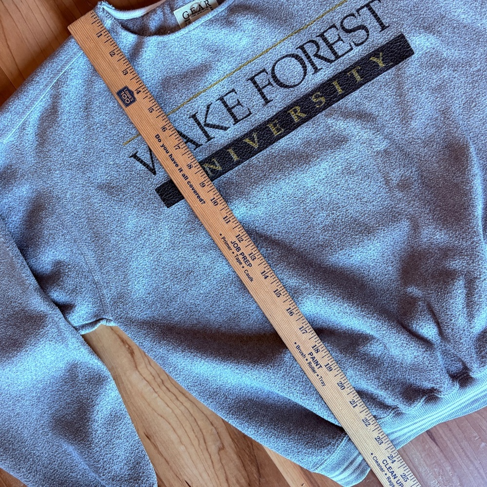 Gray Wake Forest University Men's Sweatshirt Medium - Picture 6 of 6